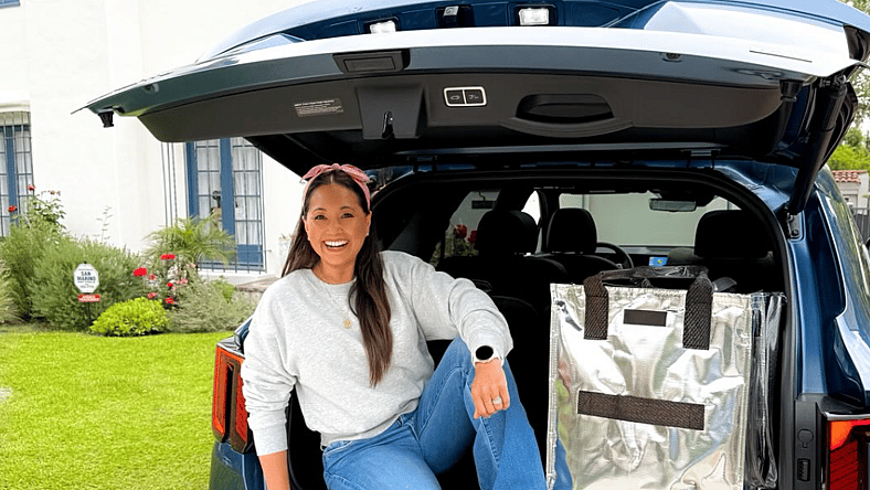 Veena Crownholm Takes The Kia Sorento For A Test Drive